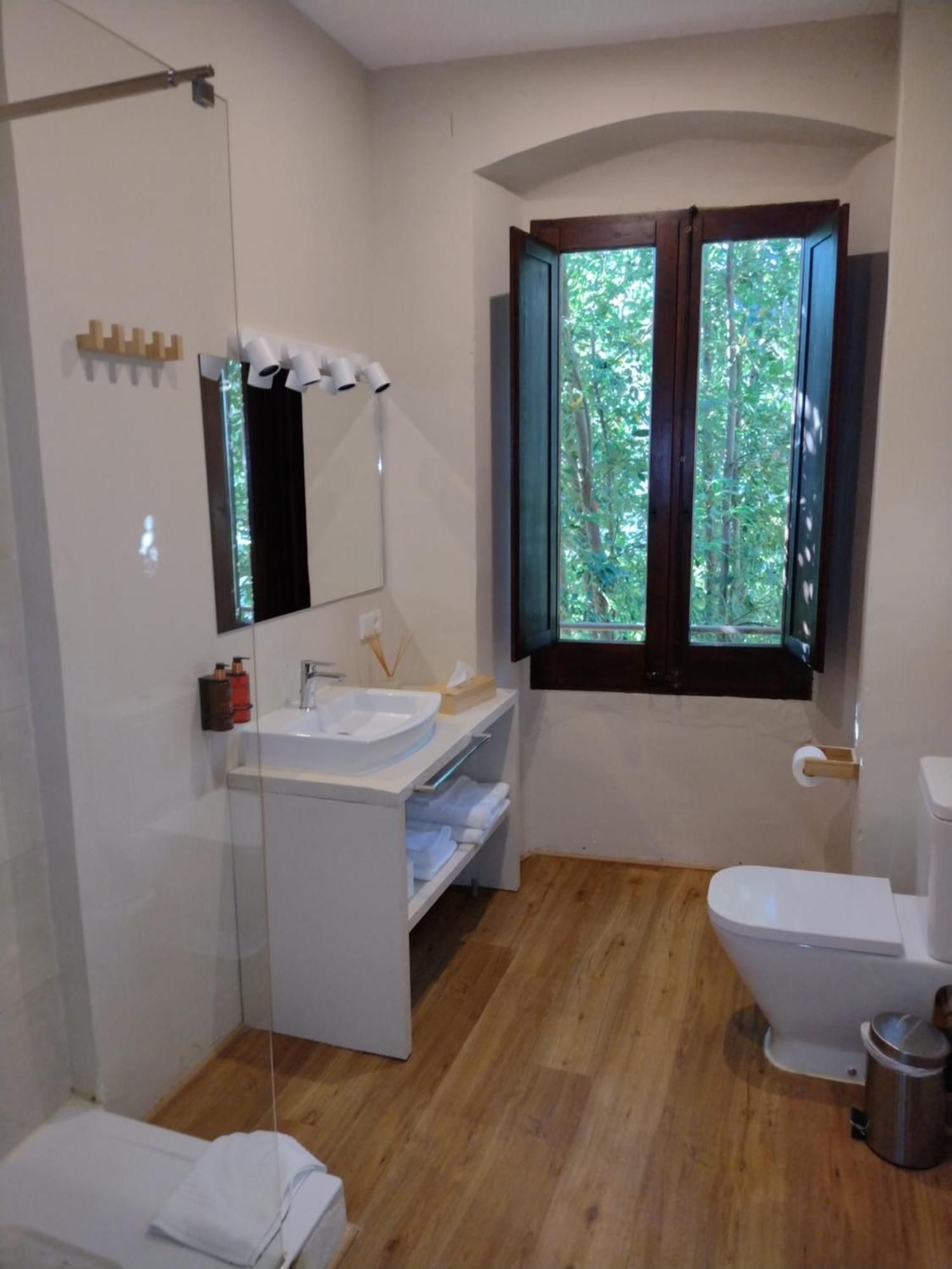 Hostal De Bianya La Vall de Bianya Zewnętrze zdjęcie
